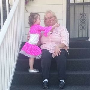 Meet your Posher, Traci